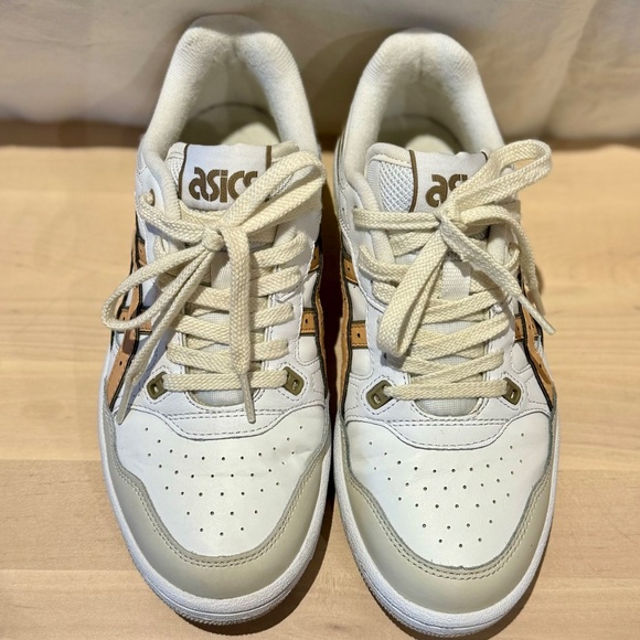 Asics new sneakers - Picture 5 of 5